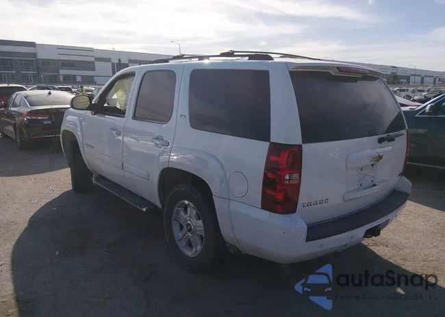 1GNFC23079R179081: 43971907