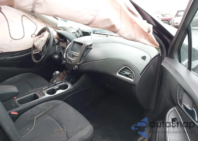 3G1BE6SM0HS533265: 43972071