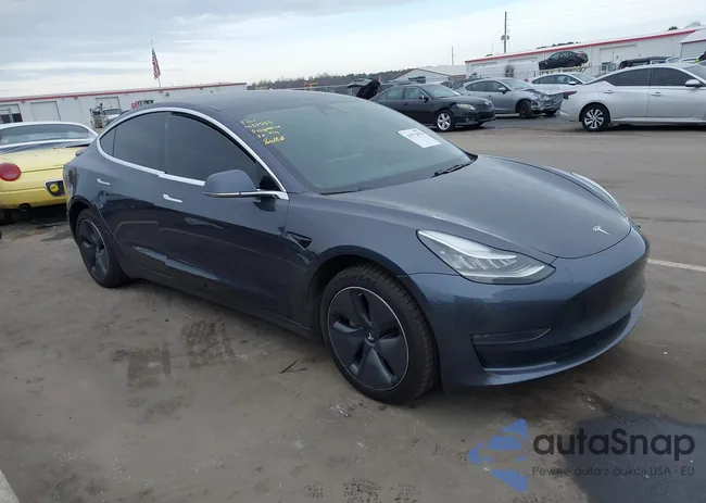 5YJ3E1EB7KF437559: 43972078