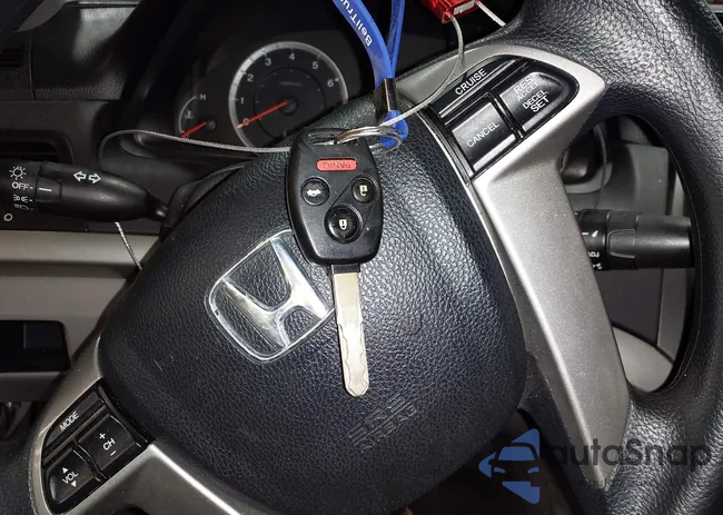 1HGCP2F30CA080714: 43972152