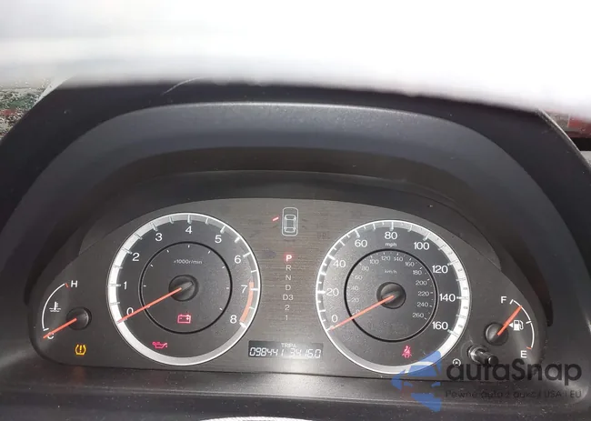 1HGCP2F30CA080714: 43972152