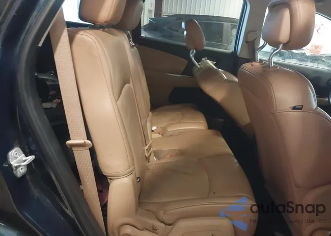 3C4PDDDG6ET174621: 43972156