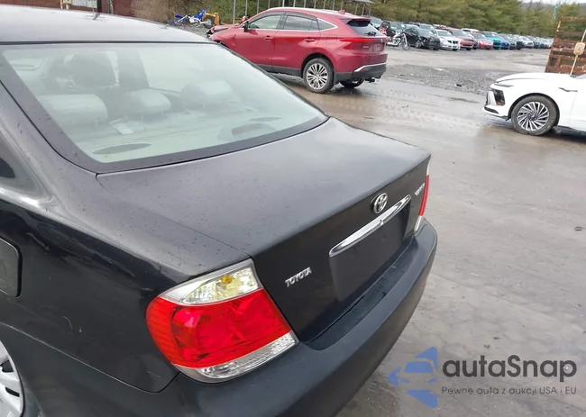 4T1BE32K86U738247: 43972204