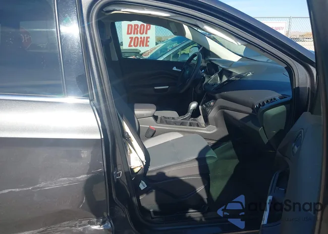 1FMCU9GD1KUA34387: 43971371