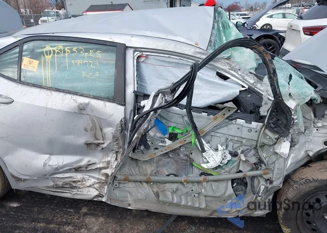 2T1BURHE1GC484729: 43971486