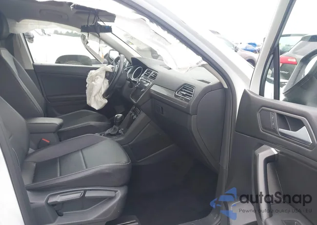 3VV2B7AX9MM108872: 43971547