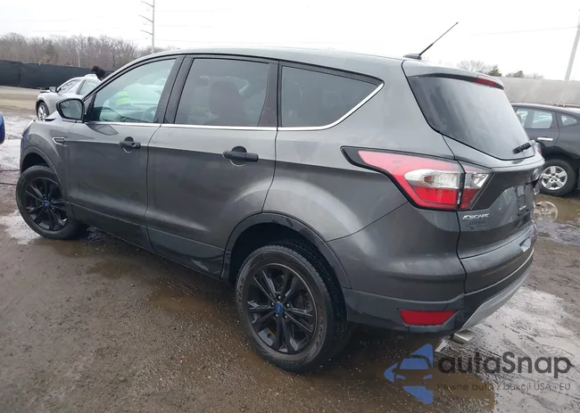 1FMCU9G95HUC03136: 43971595