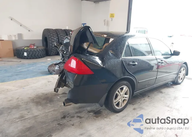 1HGCM56796A138322: 43971629