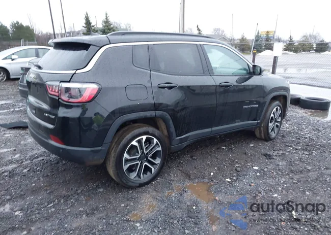 3C4NJDCNXRT581296: 43971681