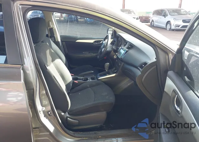 3N1AB7AP6KY268680: 43972705