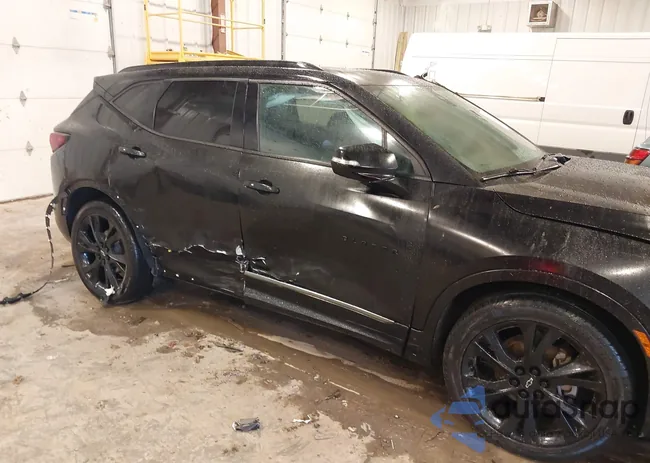 3GNKBKRS4LS650943: 43972718