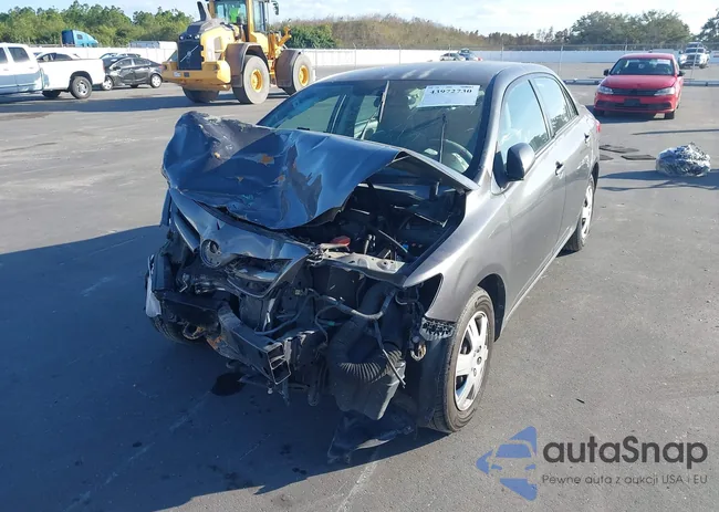 2T1BU4EE2BC670344: 43972730