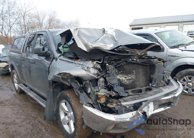 1C6RR7GT4DS584913: 43972860