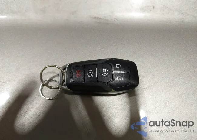 1FM5K8D88GGC68693: 43972891