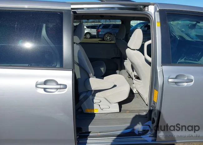 5TDKK3DC5BS150470: 43972924