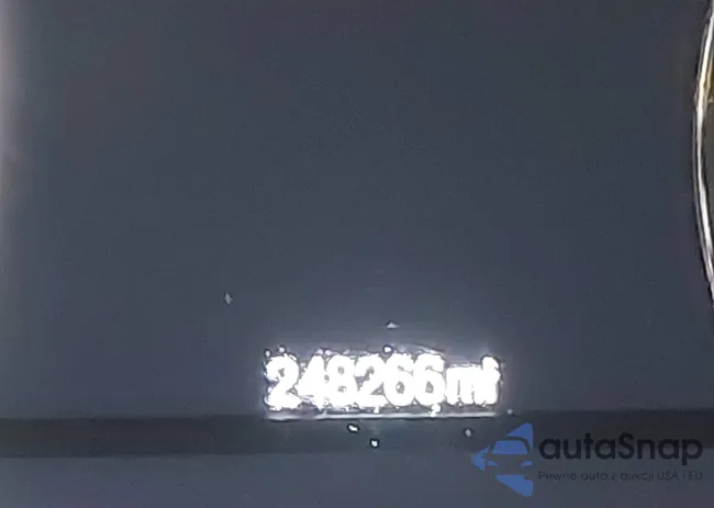 3LN6L2J98ER801658: 43972928