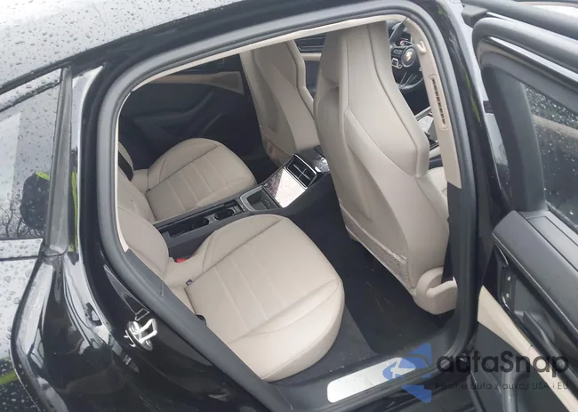 WP0AA2YAXSL000938: 43972965