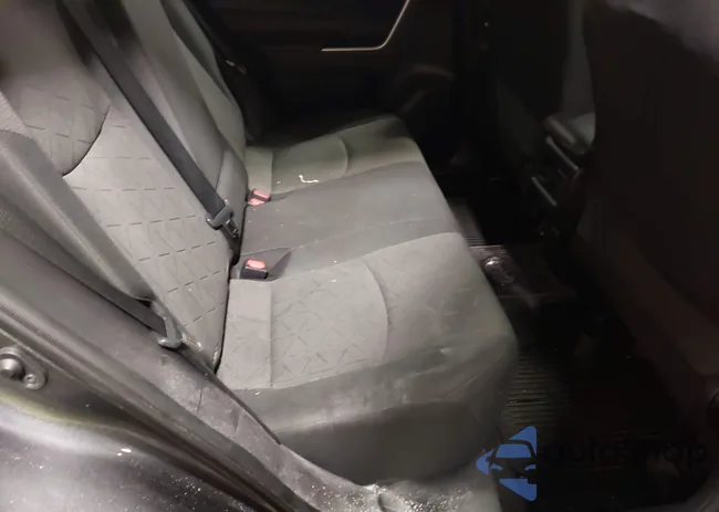 2T3P1RFV1MC142329: 43973134