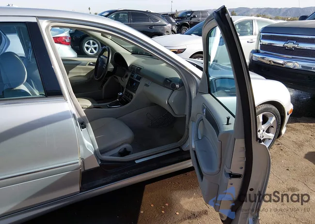 WDBRF52H86F793476: 43973258