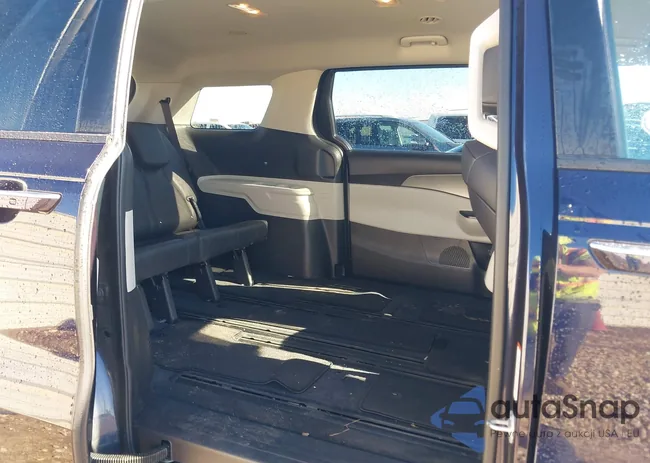 KNDNB4H38R6394363: 43972351