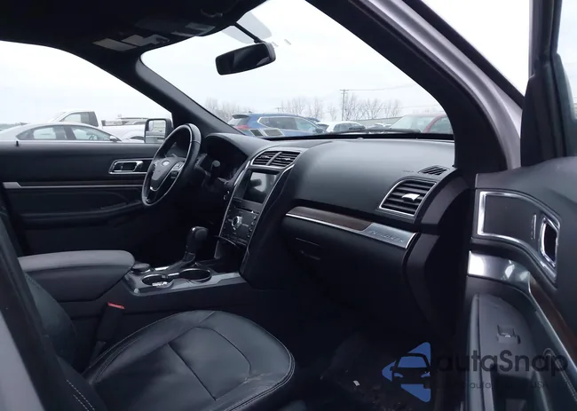 1FM5K8F89JGA70306: 43972432