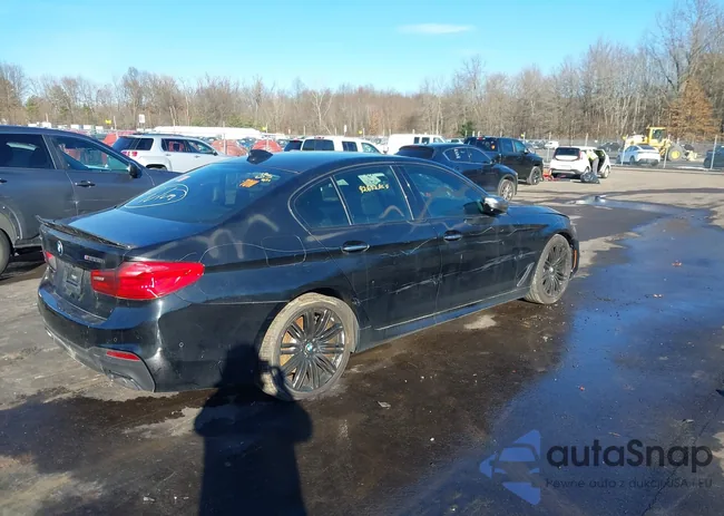 WBAJB9C58JB034779: 43972470