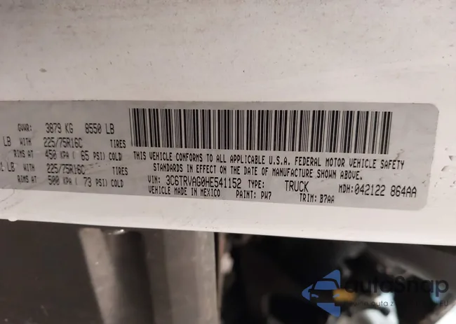 3C6TRVAG0HE541152: 43972471