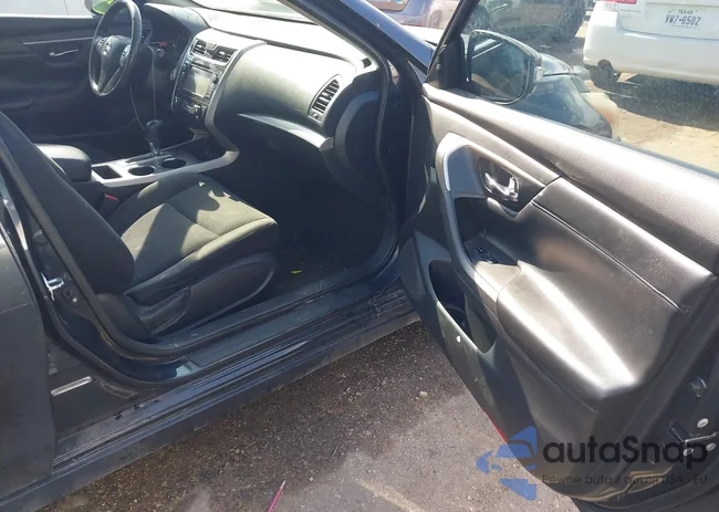 1N4AL3AP0FC422677: 43972527