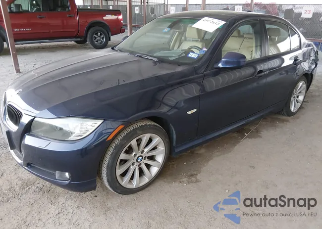 WBAPH7G54BNM56460: 43972613