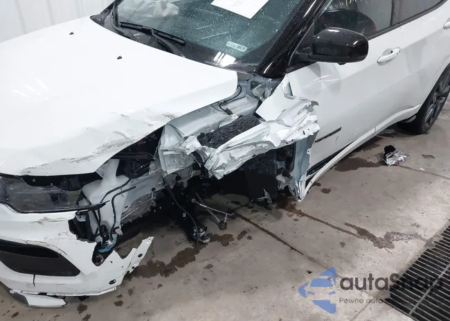 3C4NJDCN4RT152767: 43972624