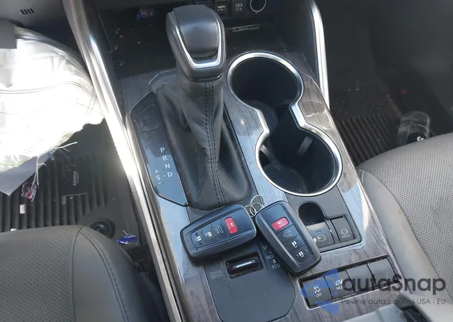 5TDYARAH3LS001458: 43973740