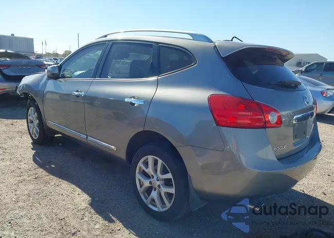 JN8AS5MT7CW283888: 43973804