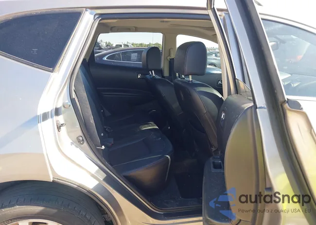 JN8AS5MT7CW283888: 43973804