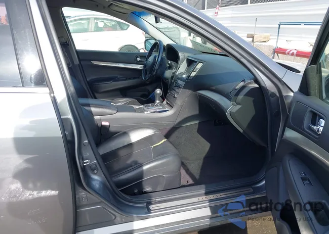 JN1CV6APXAM406409: 43973848