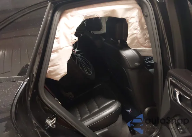 WP1AF2A58JLB70887: 43973894