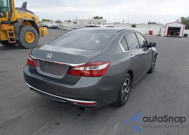 1HGCR2F35HA302018: 43973940