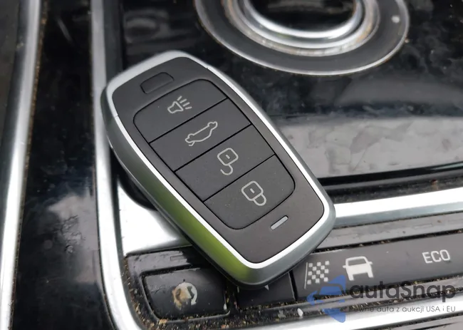 SAJBF4BV6GCY10749: 43973952