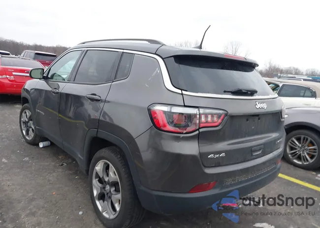 3C4NJDCB2MT528462: 43974052