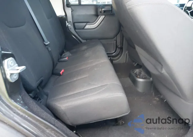 1C4BJWDG5HL691052: 43974069