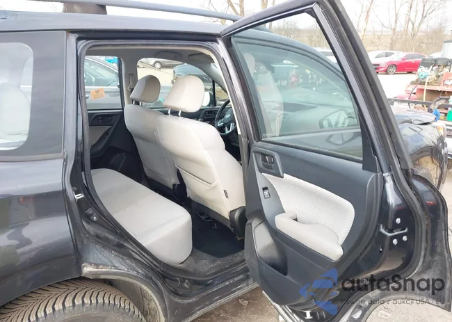 JF2SJABC0JH434863: 43974080