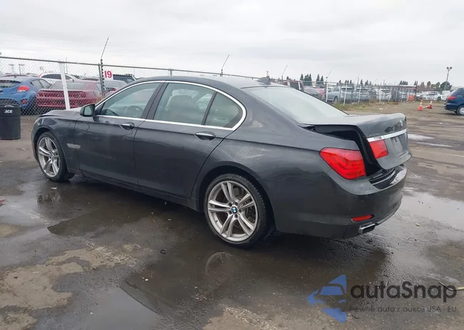 WBAKA8C57BCY37094: 43974188