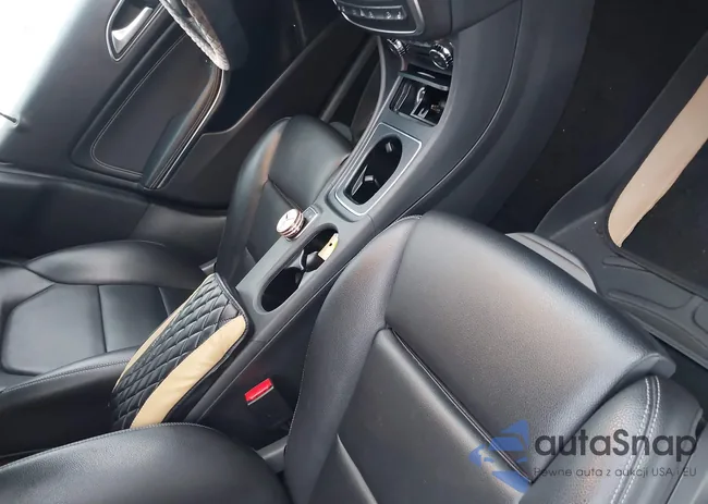 WDCTG4GB3HJ327354: 43974245