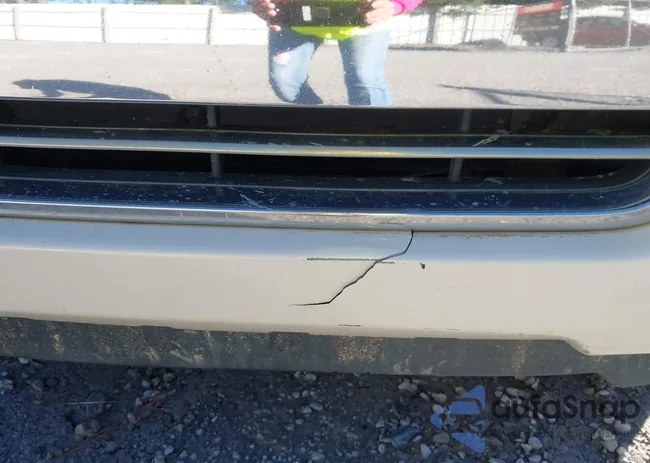 1FMEU75828UB31853: 43973348