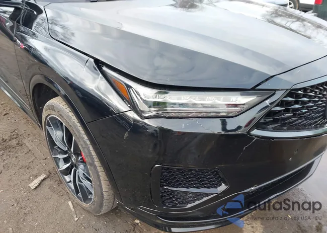 5J8YD8H82RL001275: 43973385