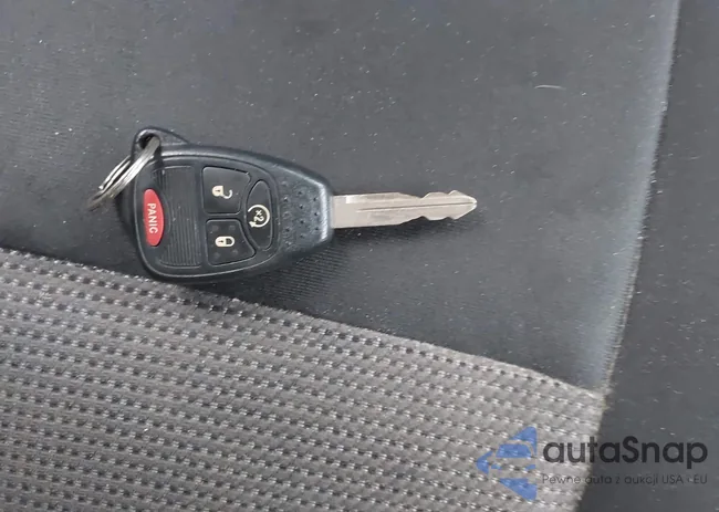 1C4NJRFB5CD624910: 43973390