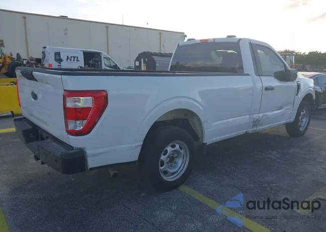 1FTMF1CB9NKD33974: 43973559