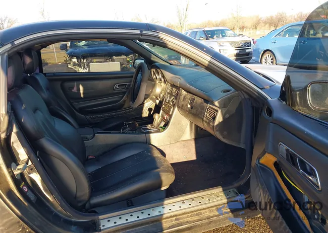 WDBKK47F2YF146217: 43973627