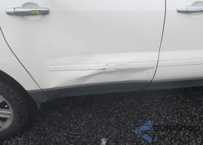 1GNKVGKDXDJ245933: 43974853