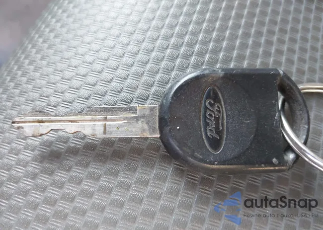 1FT7W2B63CEB82679: 43974868