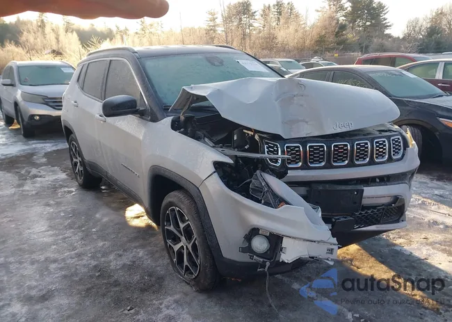 3C4NJDCNXRT107798: 43975030